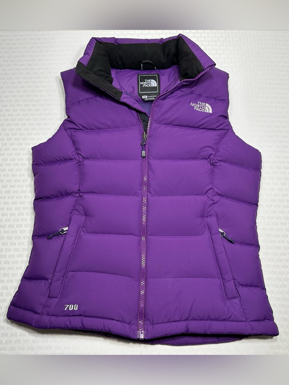 The North Face Nuptse 2 Purple 700 Goose Down Puffer Vest Womens S EXC! jacket